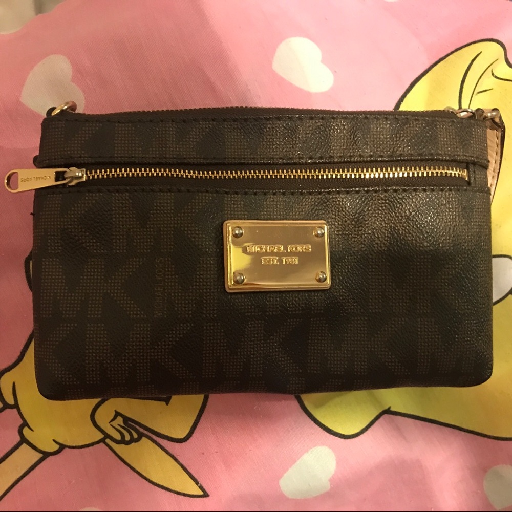 MK Brown Clutch PERFECT Condition